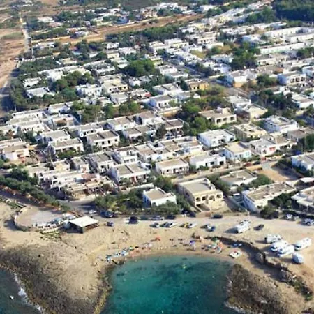 Casetta Sulla Spiaggetta Marina di Mancaversa