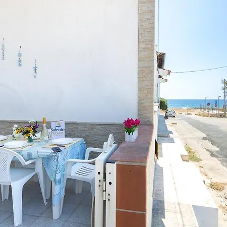 Casetta Sulla Spiaggetta